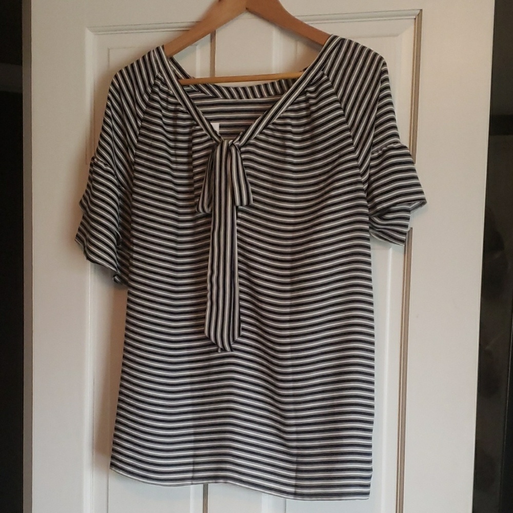 Blouse - Picture 2 of 2
